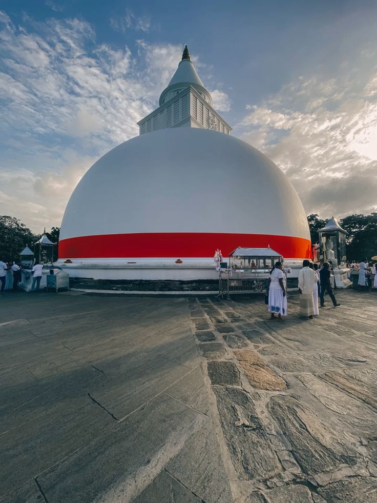 Kataragama Stupa